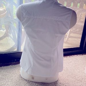 M&S women’s crisp white sleeveless shirt